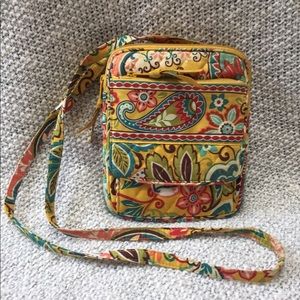 Vera Bradley/ Mini Hipster/ Provincial